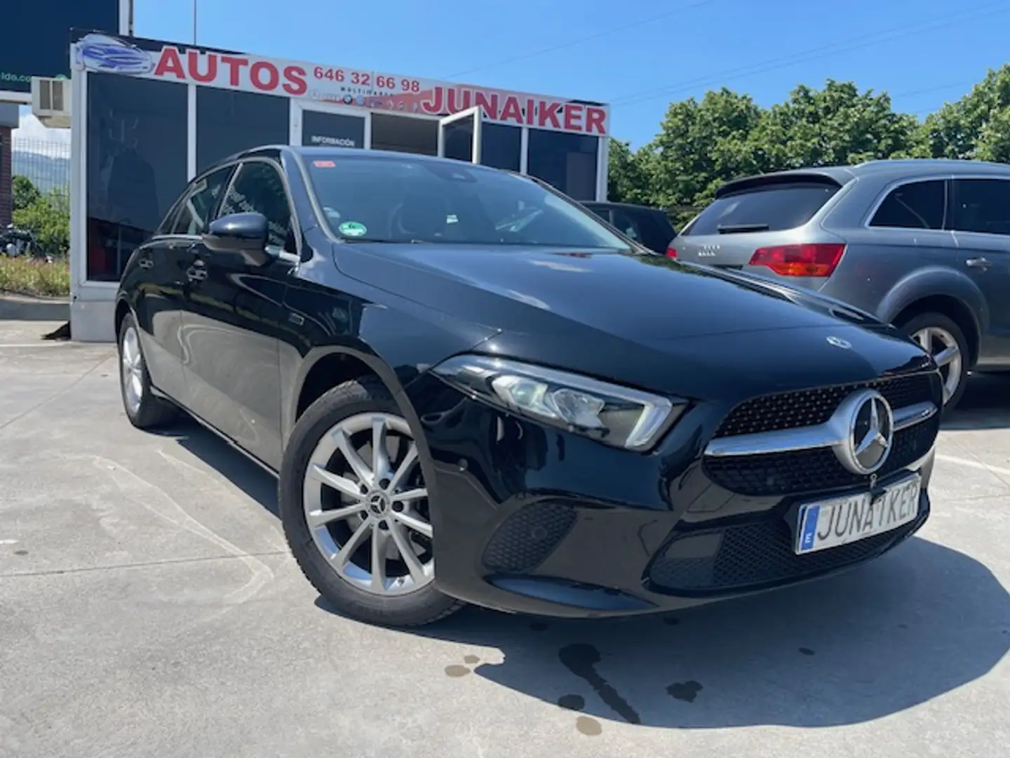 Mercedes-Benz A 250 250e 8G-DCT Negro - 1