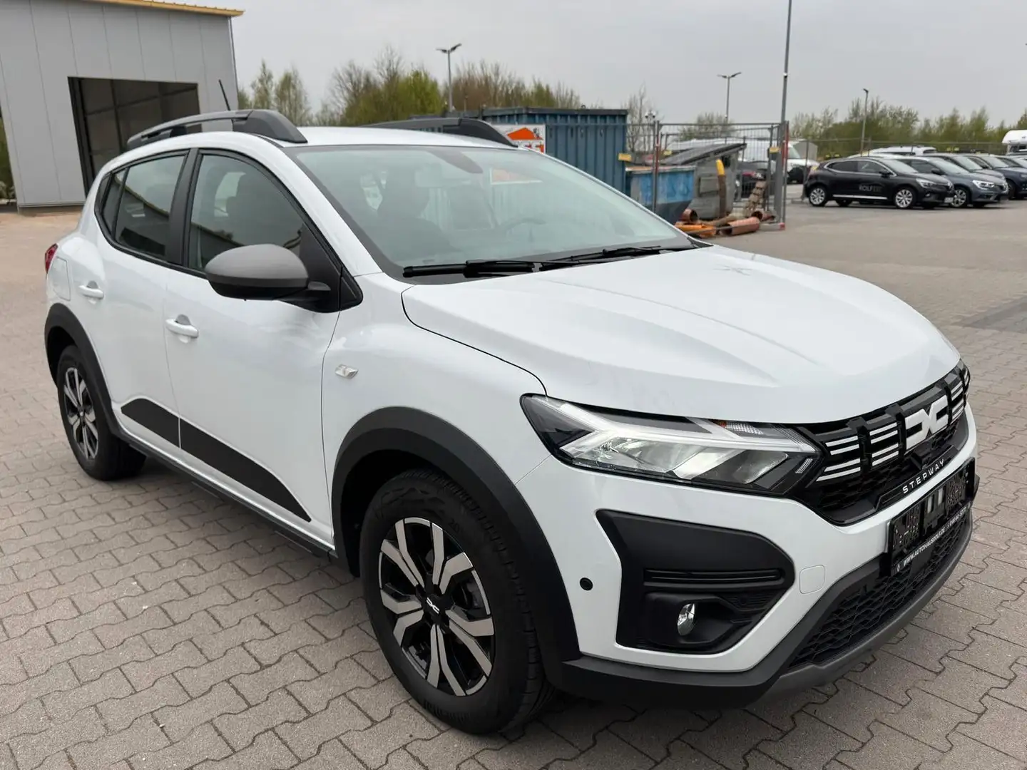 Dacia Sandero Stepway Expression TCe 90 | KLIMA | SHZ Blanco - 1