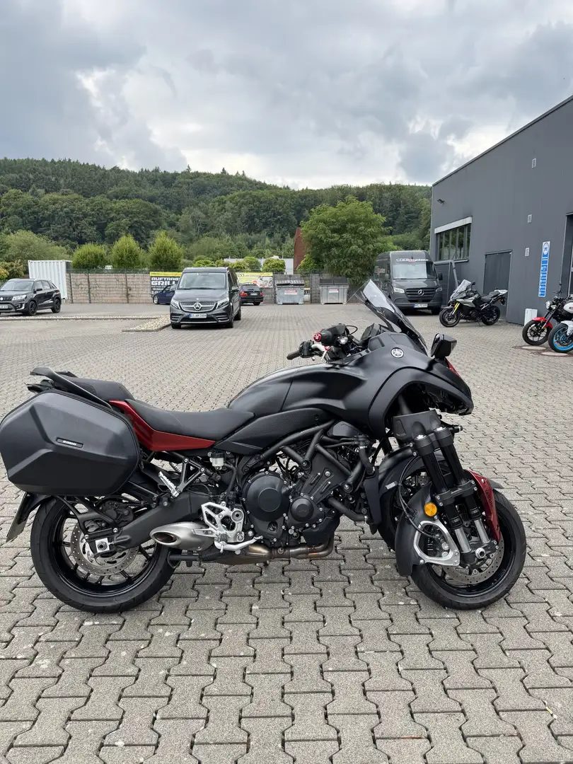 Yamaha Niken Niken GT mit nur 12300 KM crna - 1