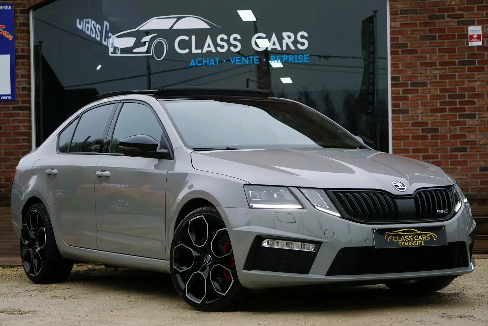 Skoda Octavia RS 2.0 TFSI DSG TOIT-PANORAMIQUE NAVI - 2