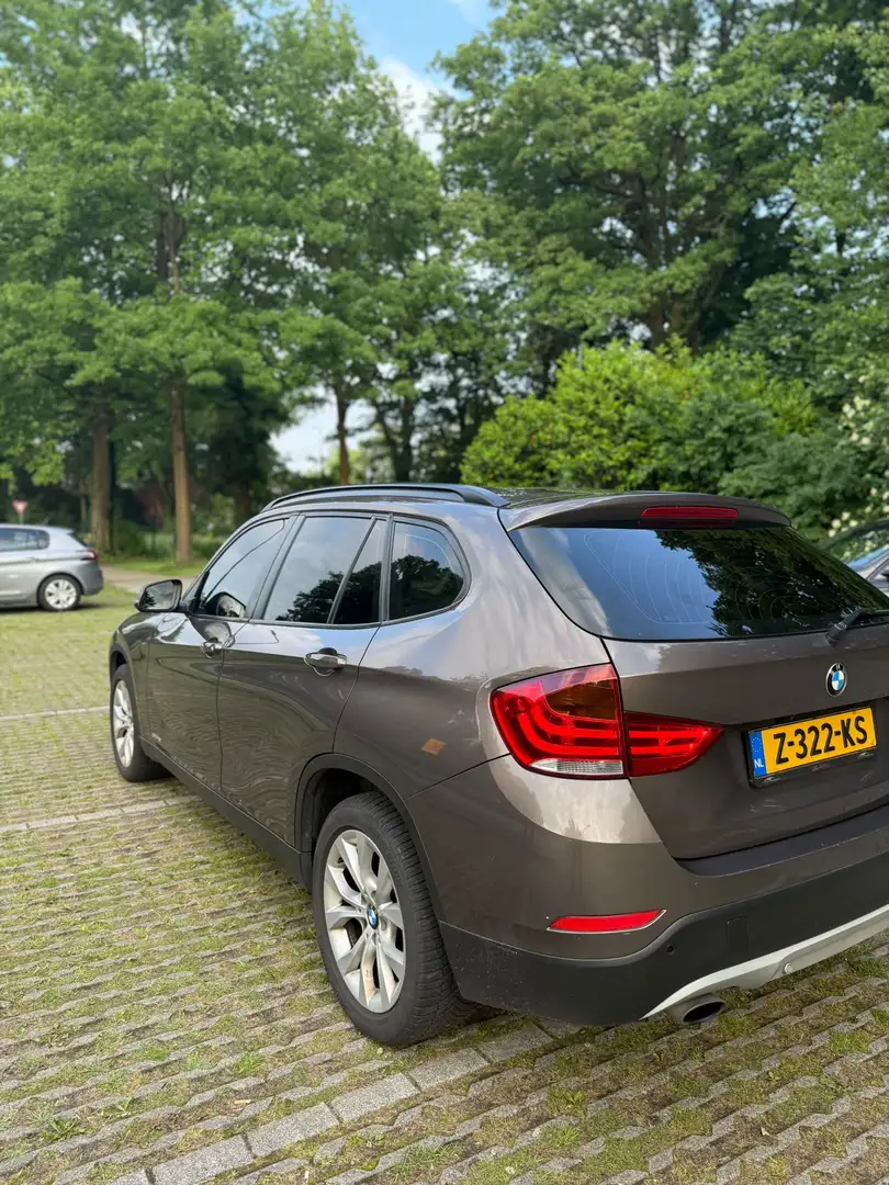 BMW X1 sdrive 18 i Коричневий - 1