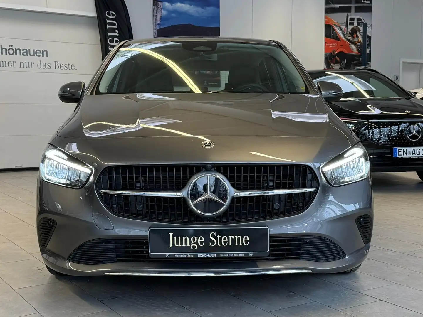 Mercedes-Benz B 200 Progressive KAMERA+LED+CARPLAY+EASYPK+DAB Grau - 2