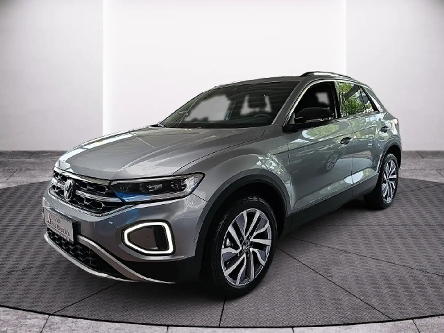 Volkswagen T-Roc 1.5 l TSI DSG MOVE LED AHK NAVI MFL Silber - 2