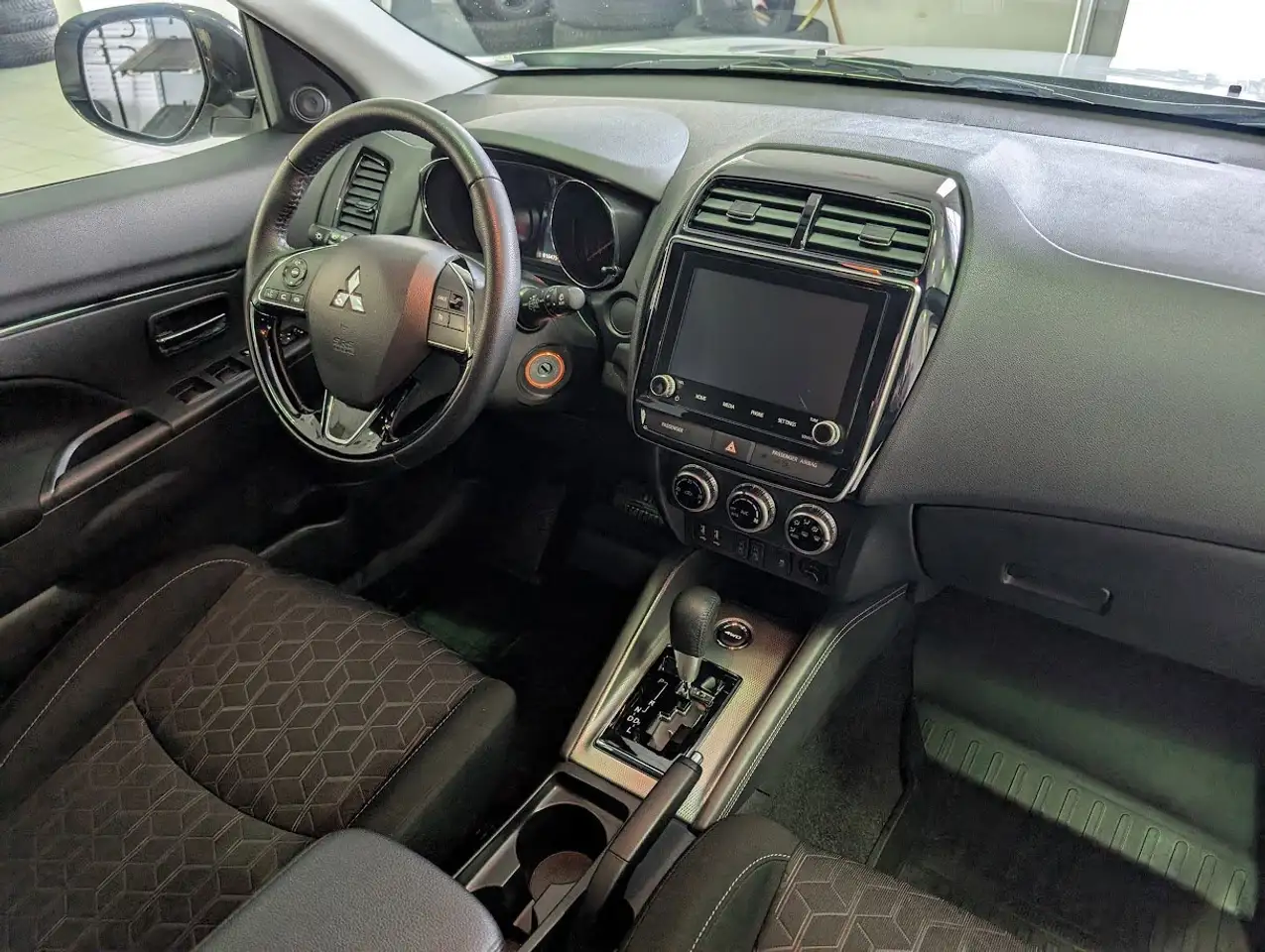Mitsubishi RVR снимка Mitsubishi RVR