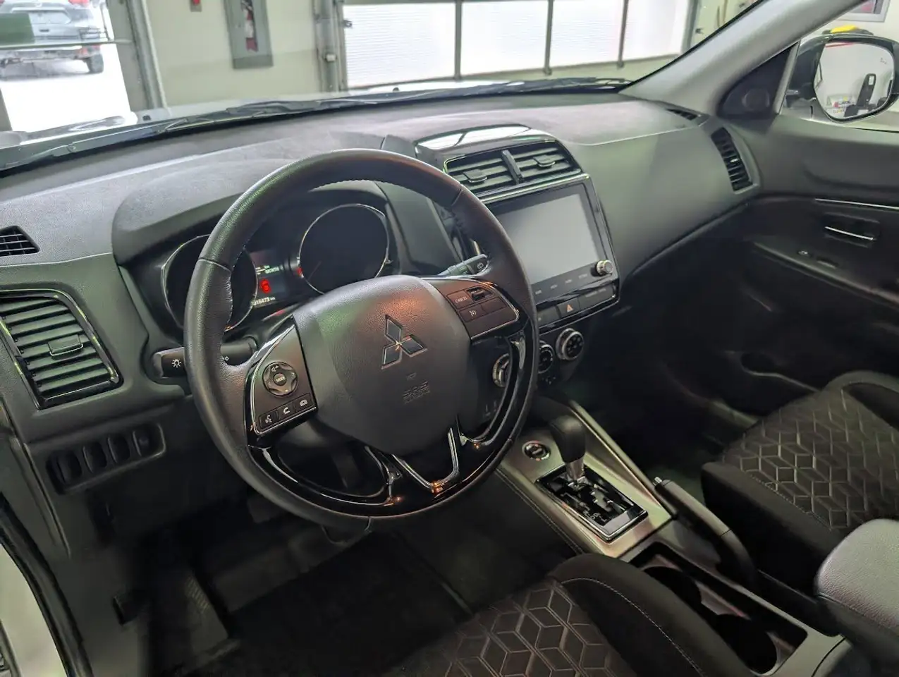 Mitsubishi RVR снимка Mitsubishi RVR