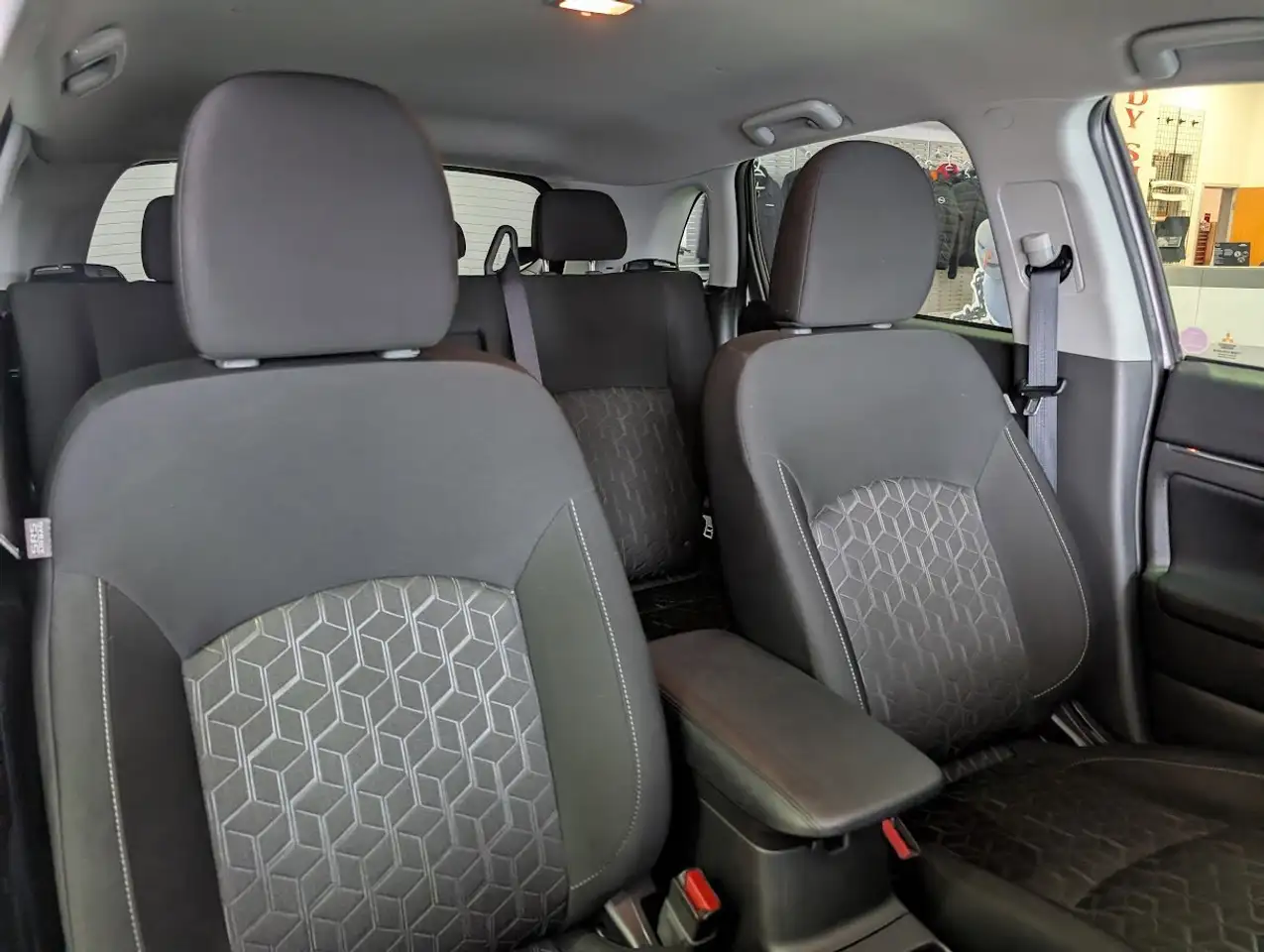 Mitsubishi RVR снимка Mitsubishi RVR