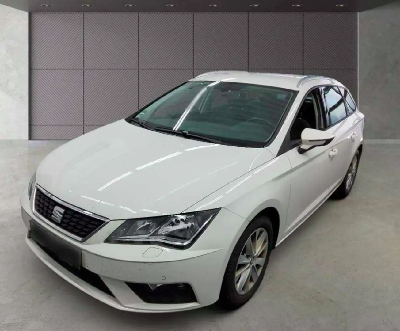 SEAT Leon ST Style 1,6 TDI AHK/USB/PDC/ABS Weiß - 1