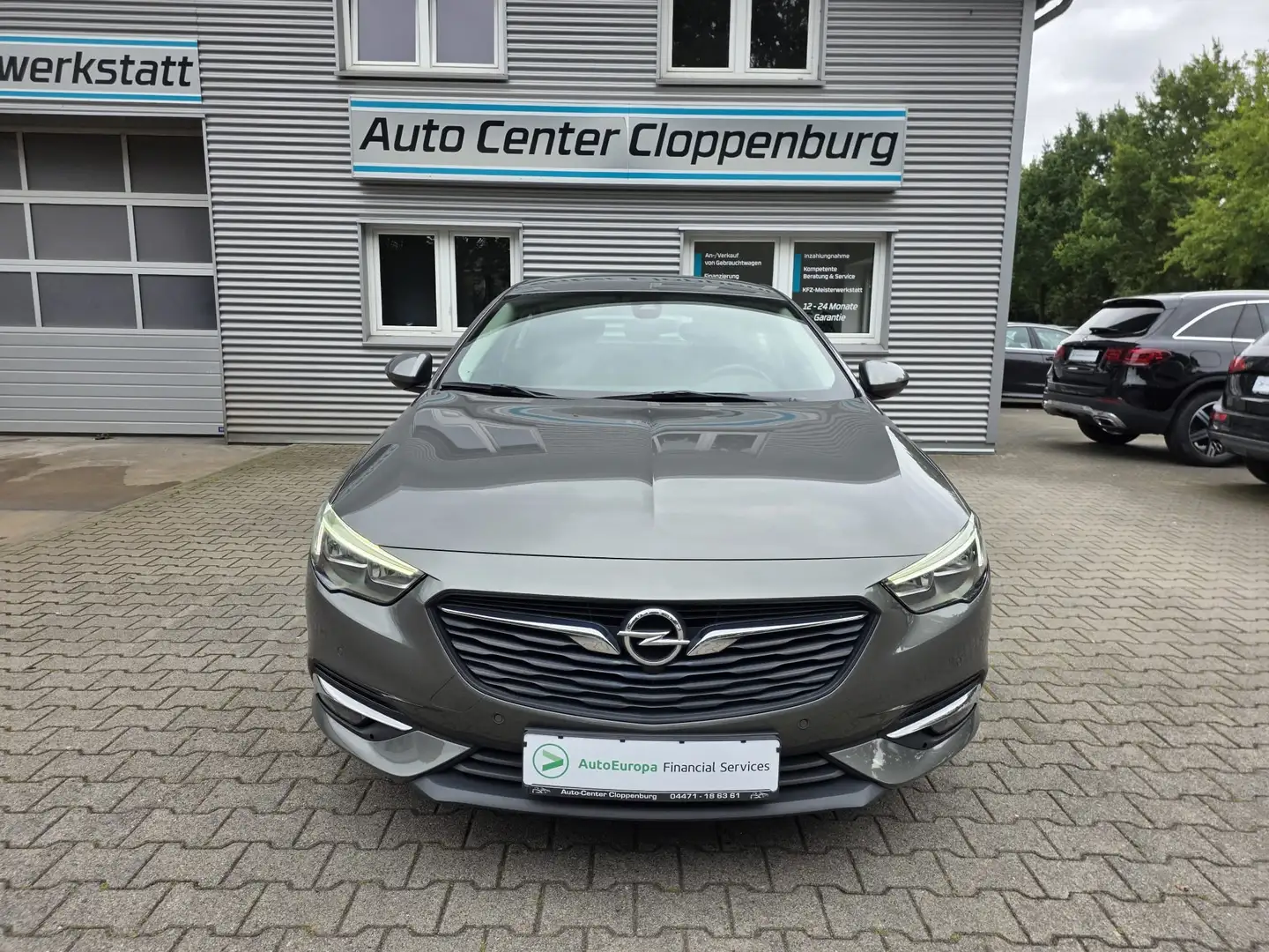 Opel Insignia 1,6 CDTi Grand Sport "Edition" Automatik Grau - 2