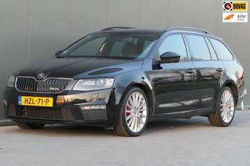Combi 2.0 TSI RS 220PK Stoelverwarming Cruise