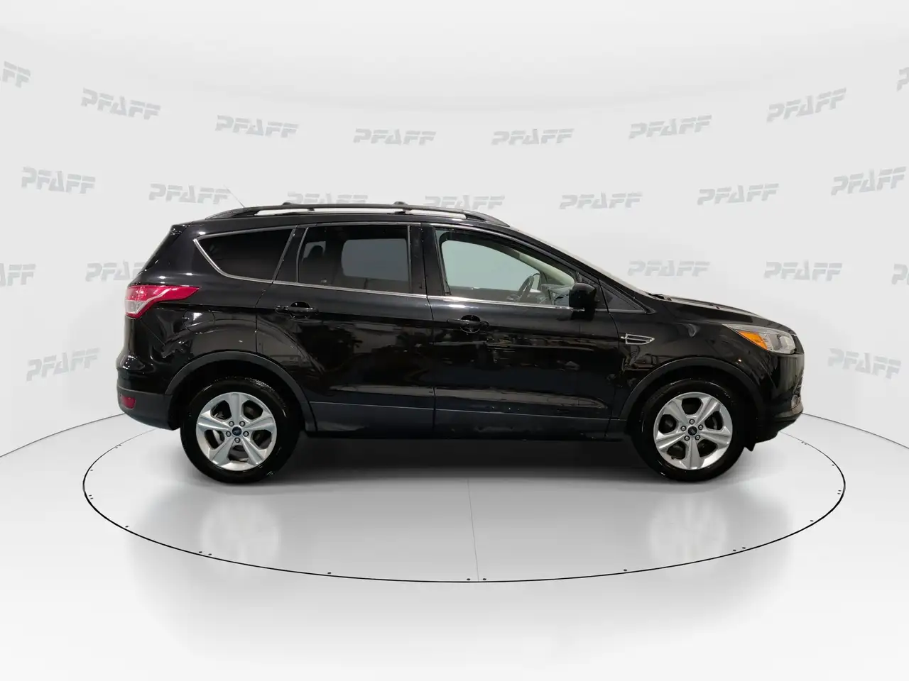 Ford Escape photo Ford Escape