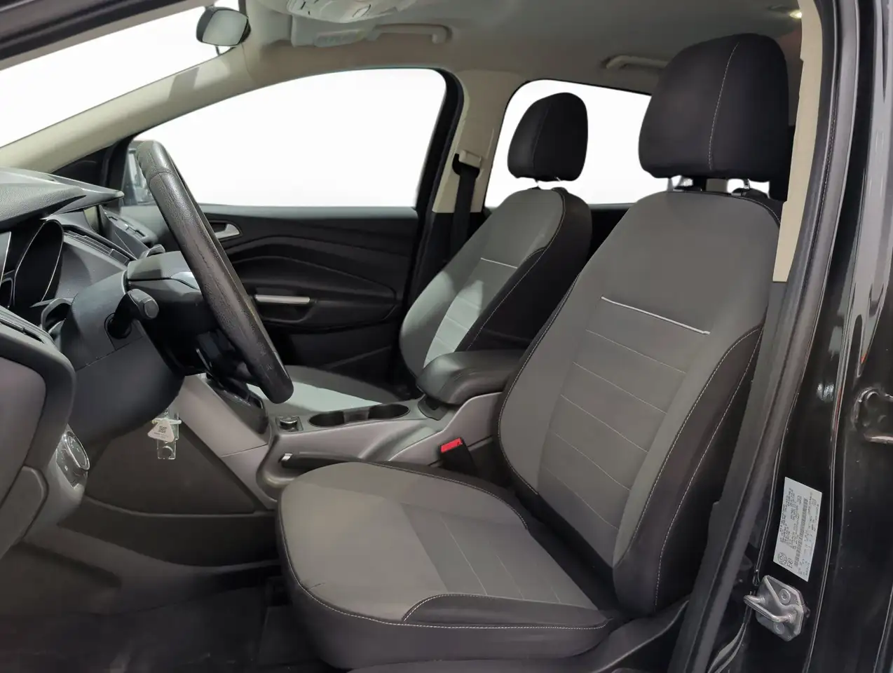 Ford Escape photo Ford Escape
