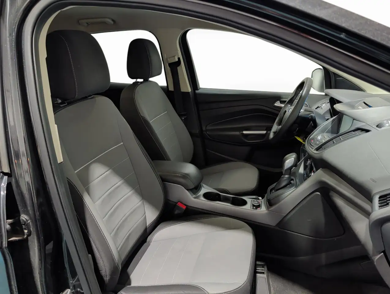 Ford Escape photo Ford Escape