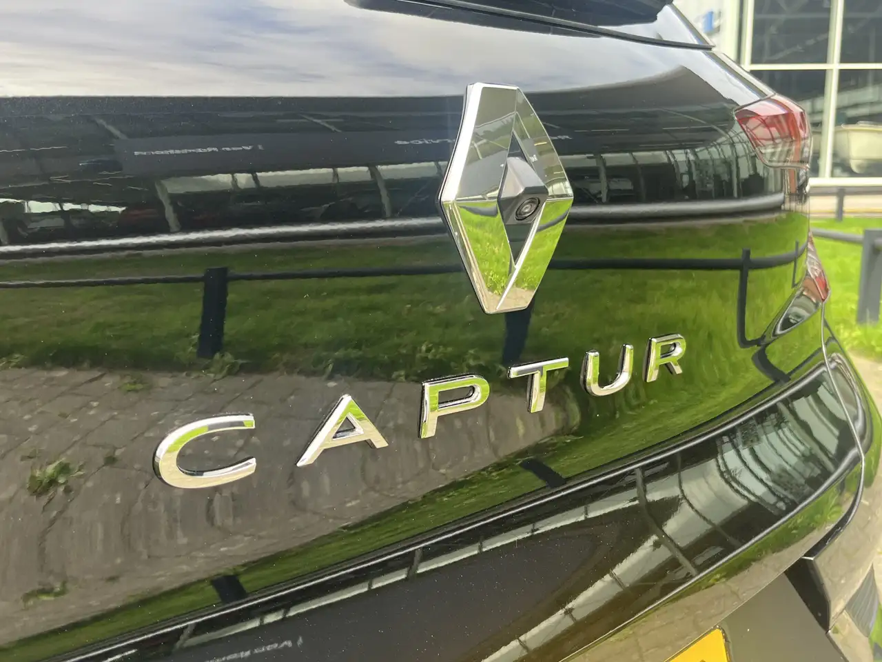 Renault Captur 1.3 TCe 130 Edition One EDC / Dealer onderhouden /, миниатюра 11