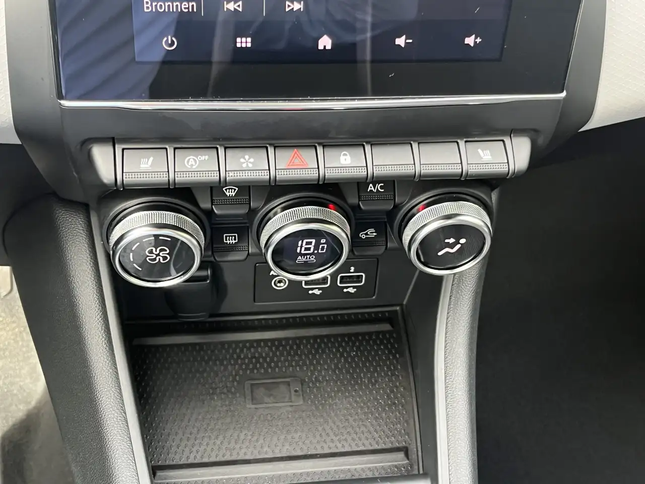 Renault Captur 1.3 TCe 130 Edition One EDC / Dealer onderhouden /, миниатюра 22