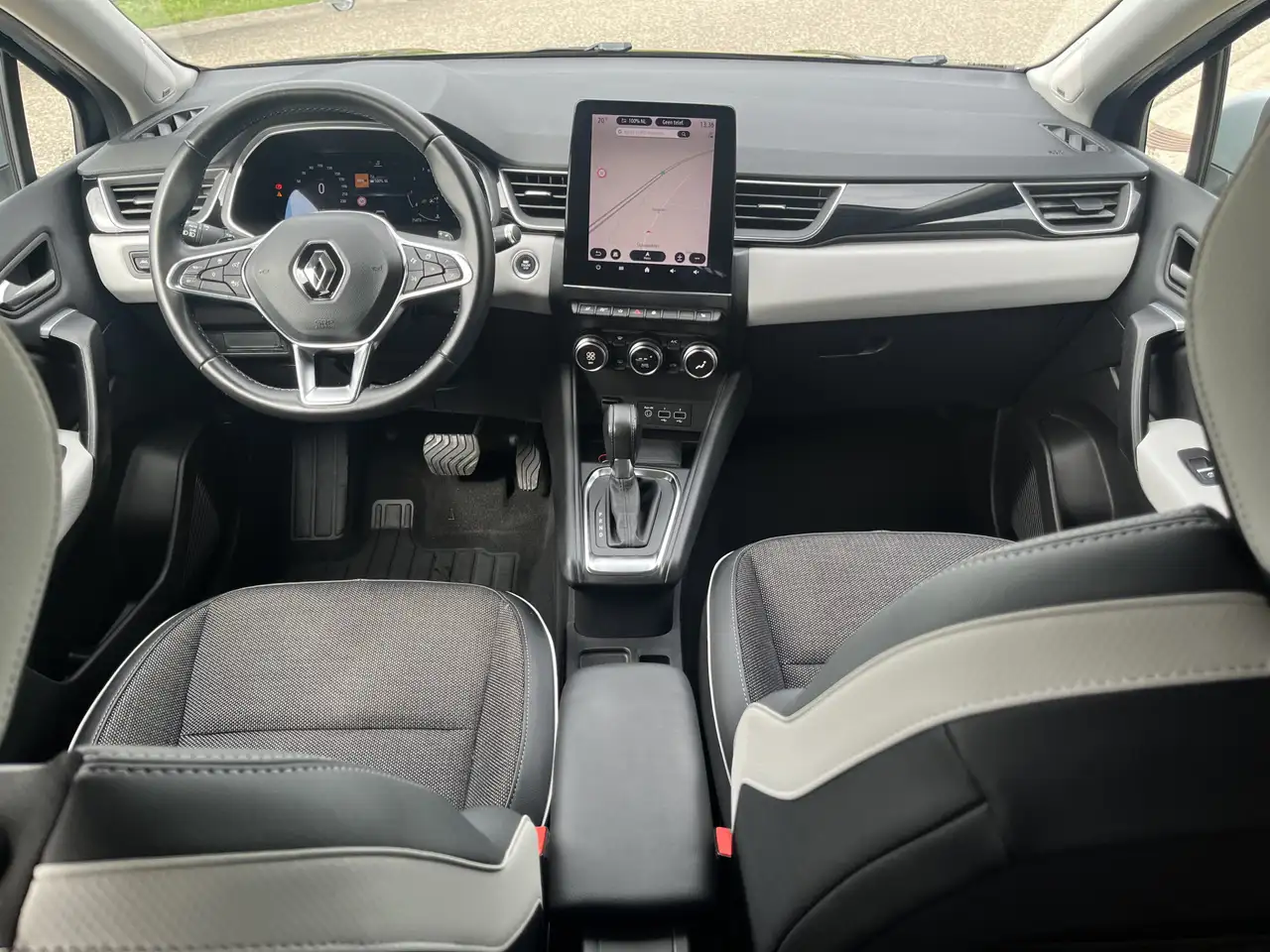 Renault Captur 1.3 TCe 130 Edition One EDC / Dealer onderhouden /, миниатюра 3