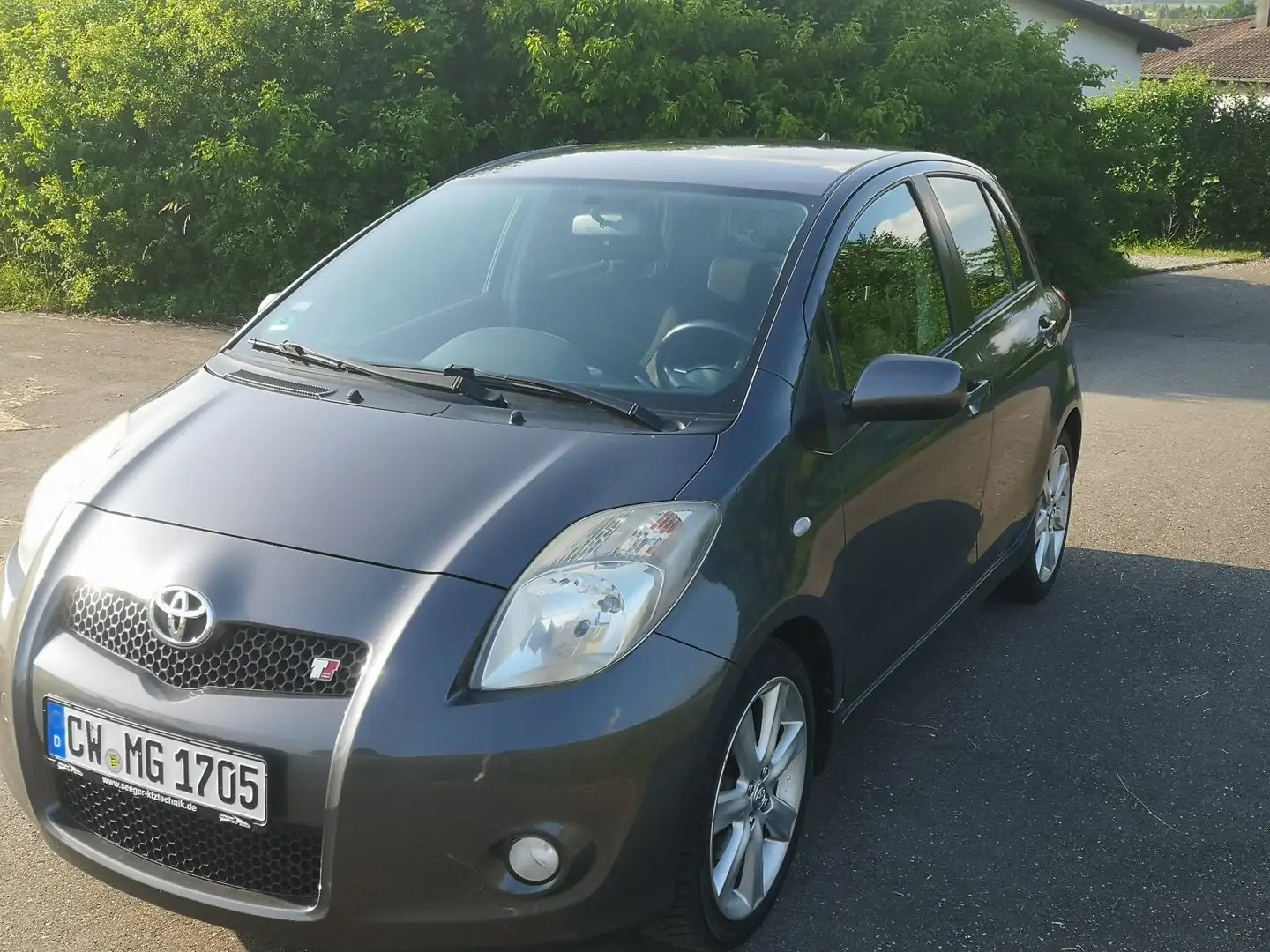 Toyota Yaris 1.8 VVT-i TS - 2