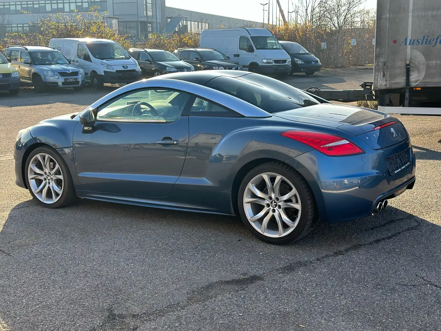 Peugeot RCZ Basis Blau - 2