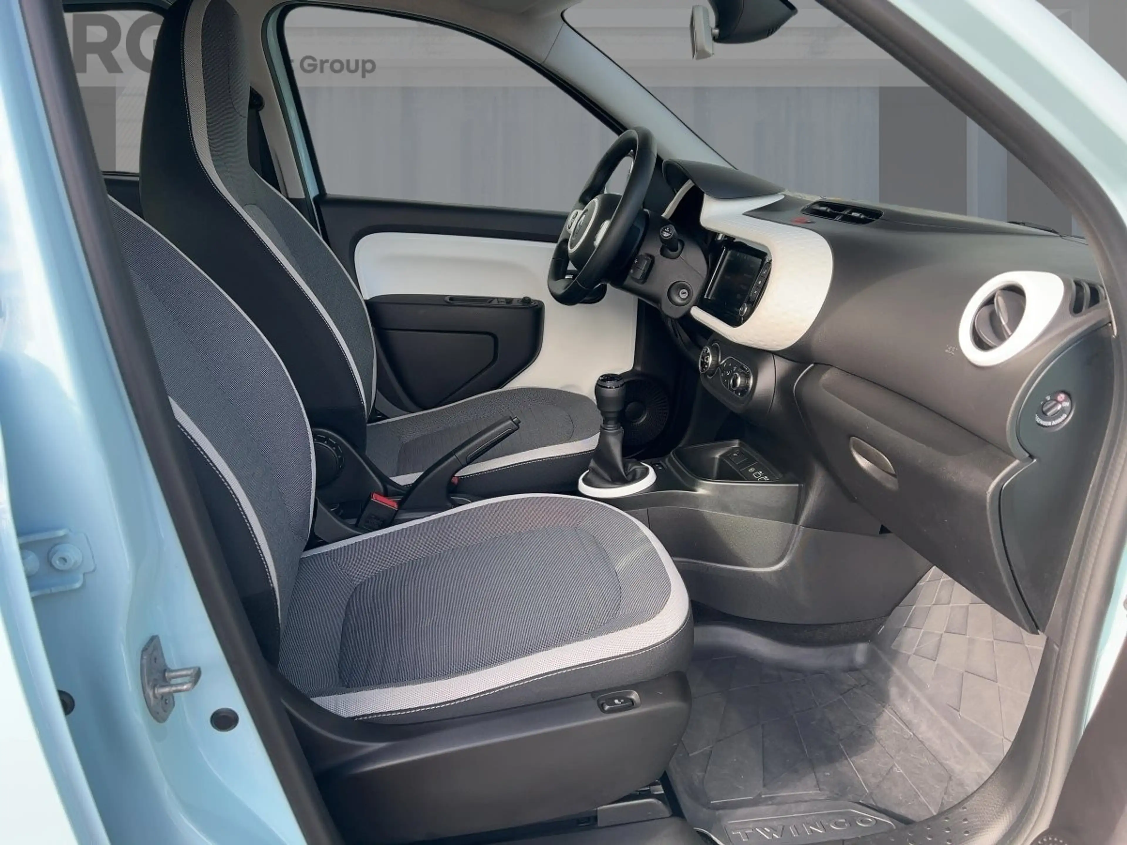 Renault Twingo EQUILIBRE SCe 65 Apple CarPlay — photo 8