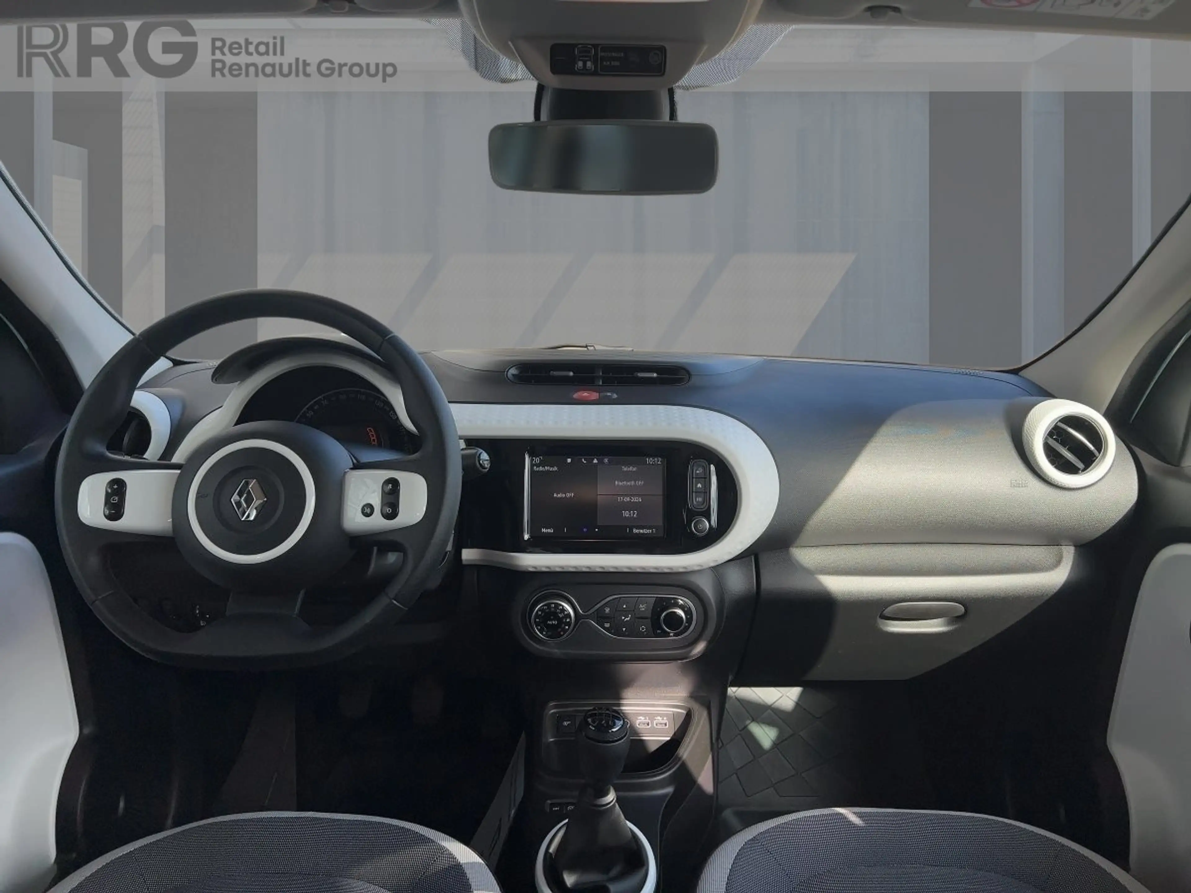 Renault Twingo EQUILIBRE SCe 65 Apple CarPlay — photo 10