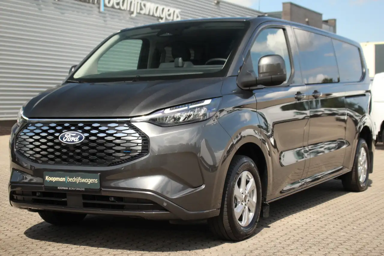 Ford Transit Custom 2026