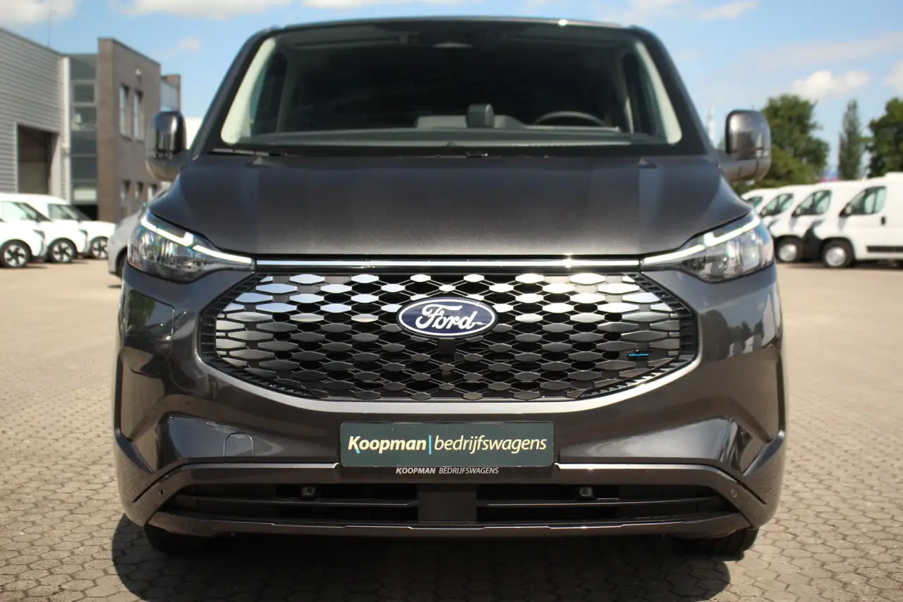 Ford Transit Custom 2026