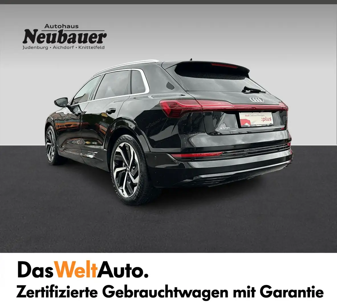 Audi e-tron 50 quattro 230 kW Business Zwart - 2