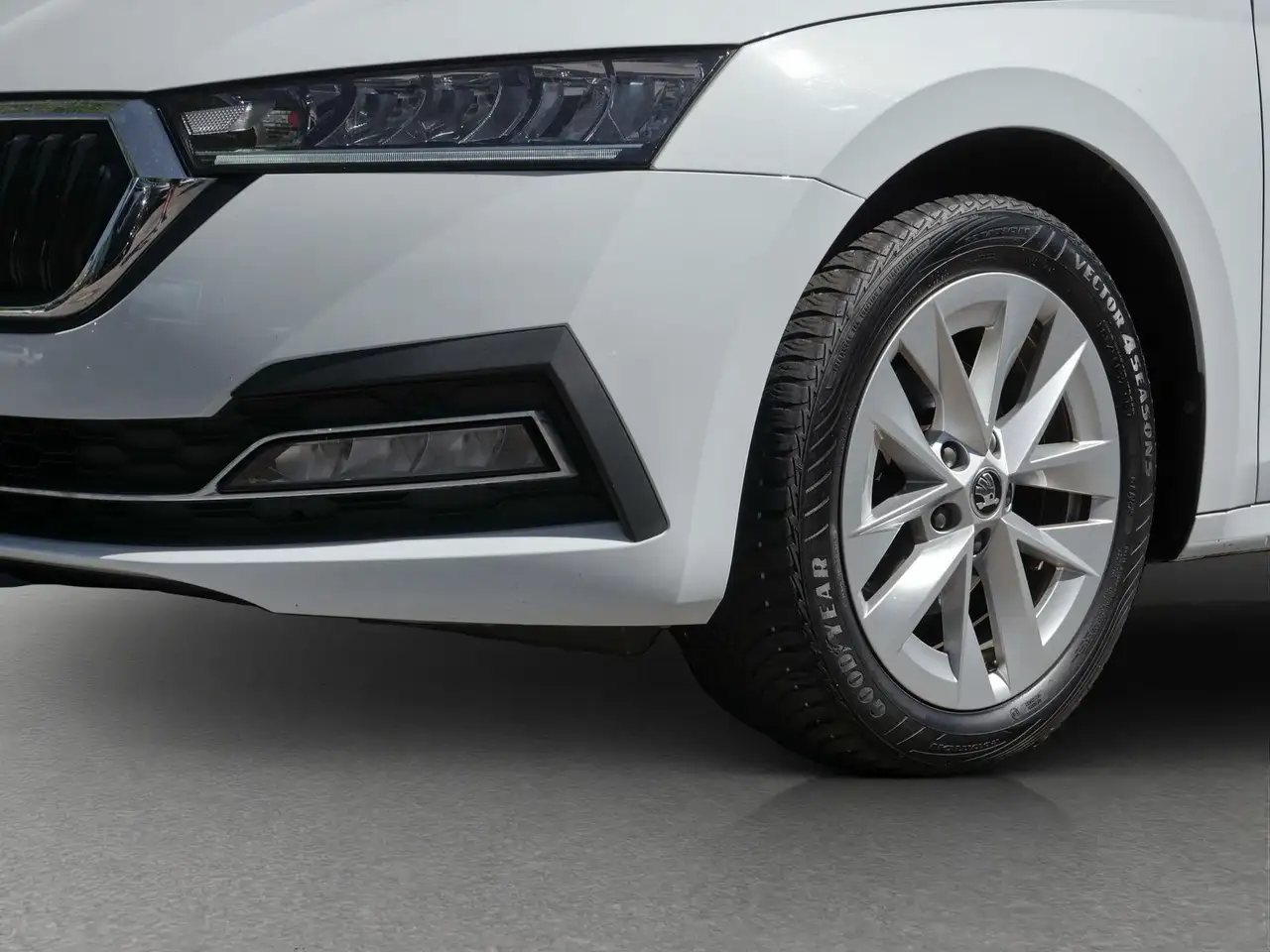 Skoda Octavia Combi 2.0TDI Style LED*NAV*Virtual*HuD, миниатюра 13