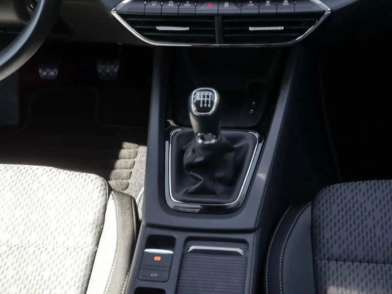 Skoda Octavia Combi 2.0TDI Style LED*NAV*Virtual*HuD, миниатюра 7