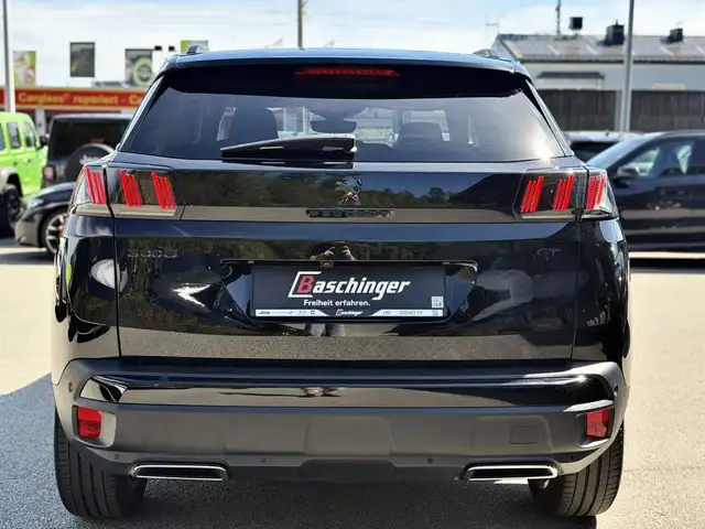 Peugeot 3008 view 5