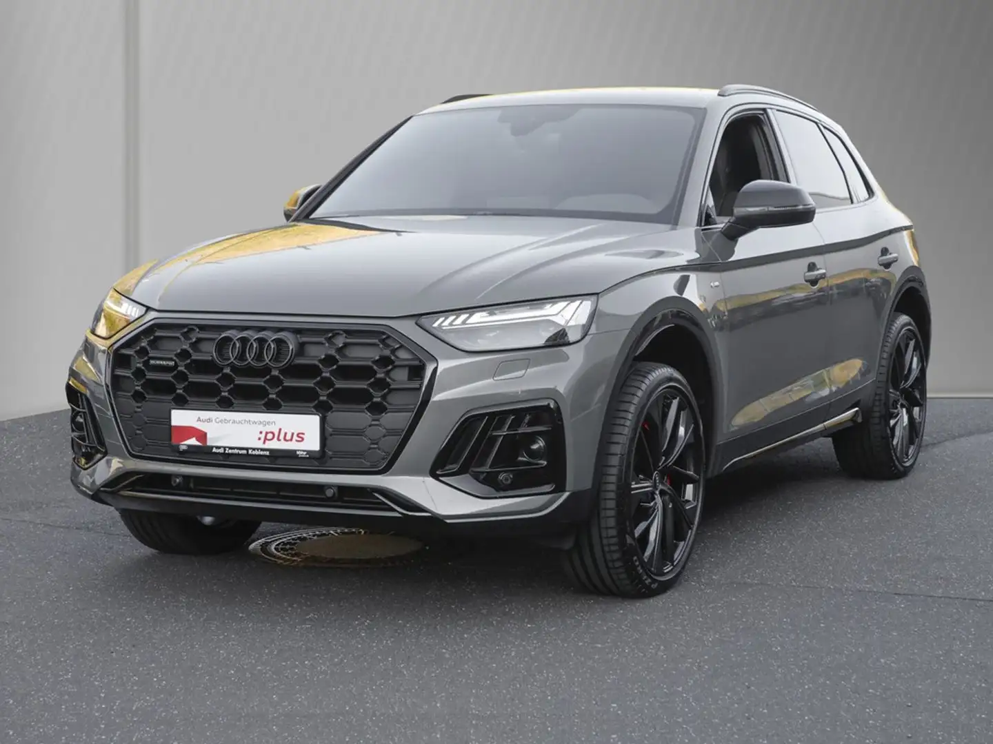 Audi Q5 40 TDI S line Matrix AHK B&O ACC Kamera Grau - 2