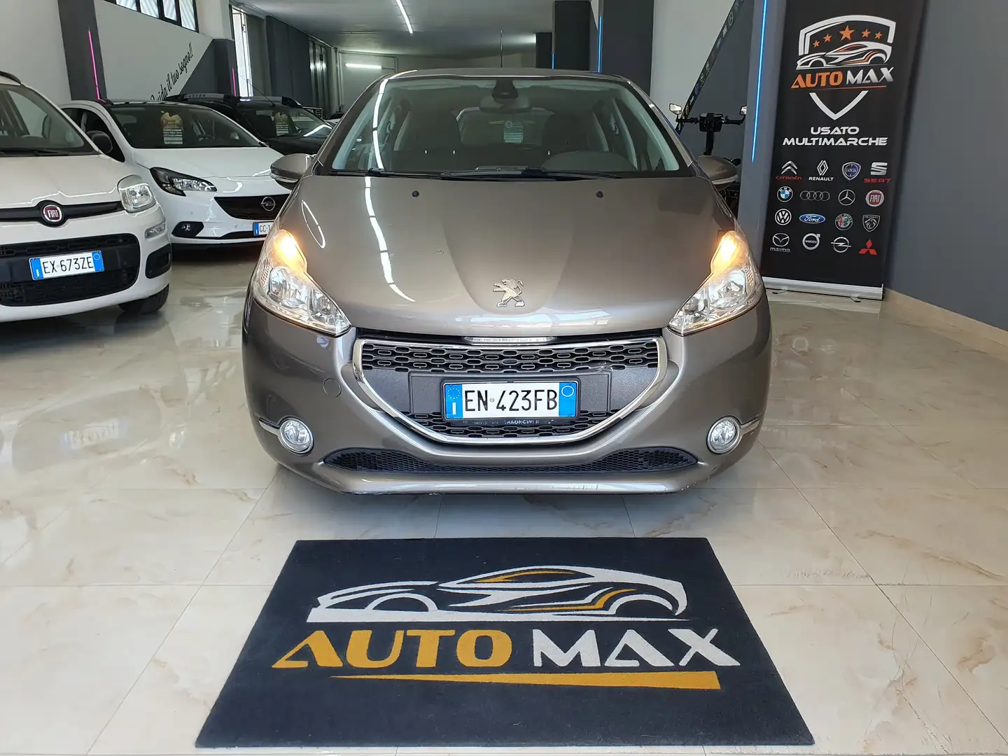 Peugeot 208 208 I 2012 5p 1.2 vti 12v Allure Beige - 2