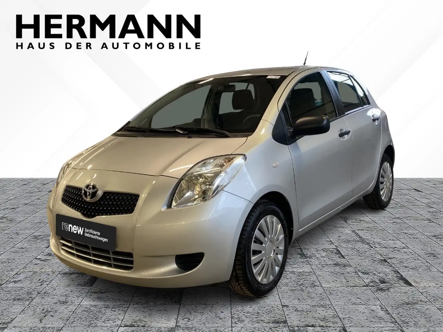Toyota Yaris 1.3 Sol Silber - 1