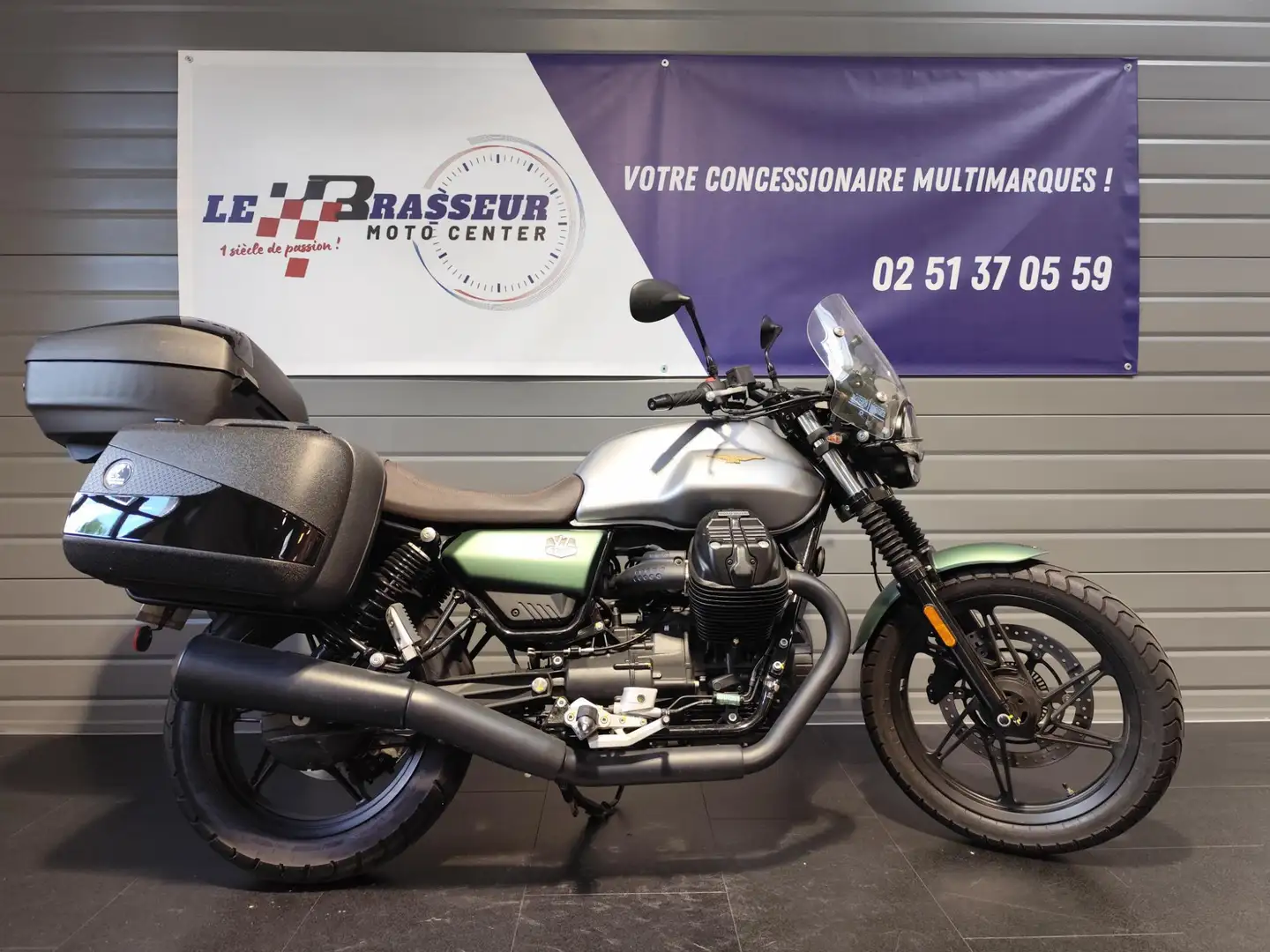 Moto Guzzi V 7 Gris - 1