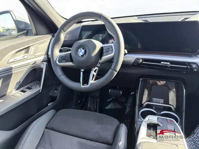 BMW X1 view 13