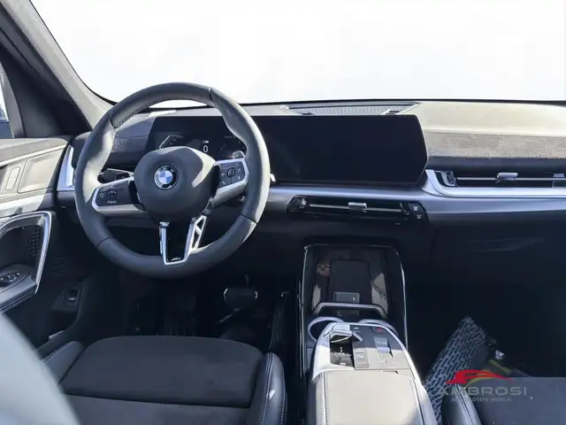 BMW X1 view 12
