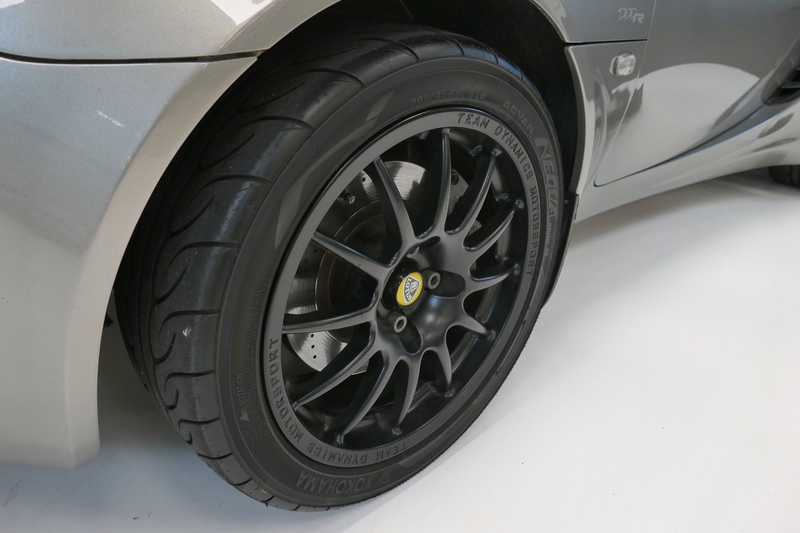 Lotus Elise 111R Turbodrive 250S TD-Räder Moroso — photo 10