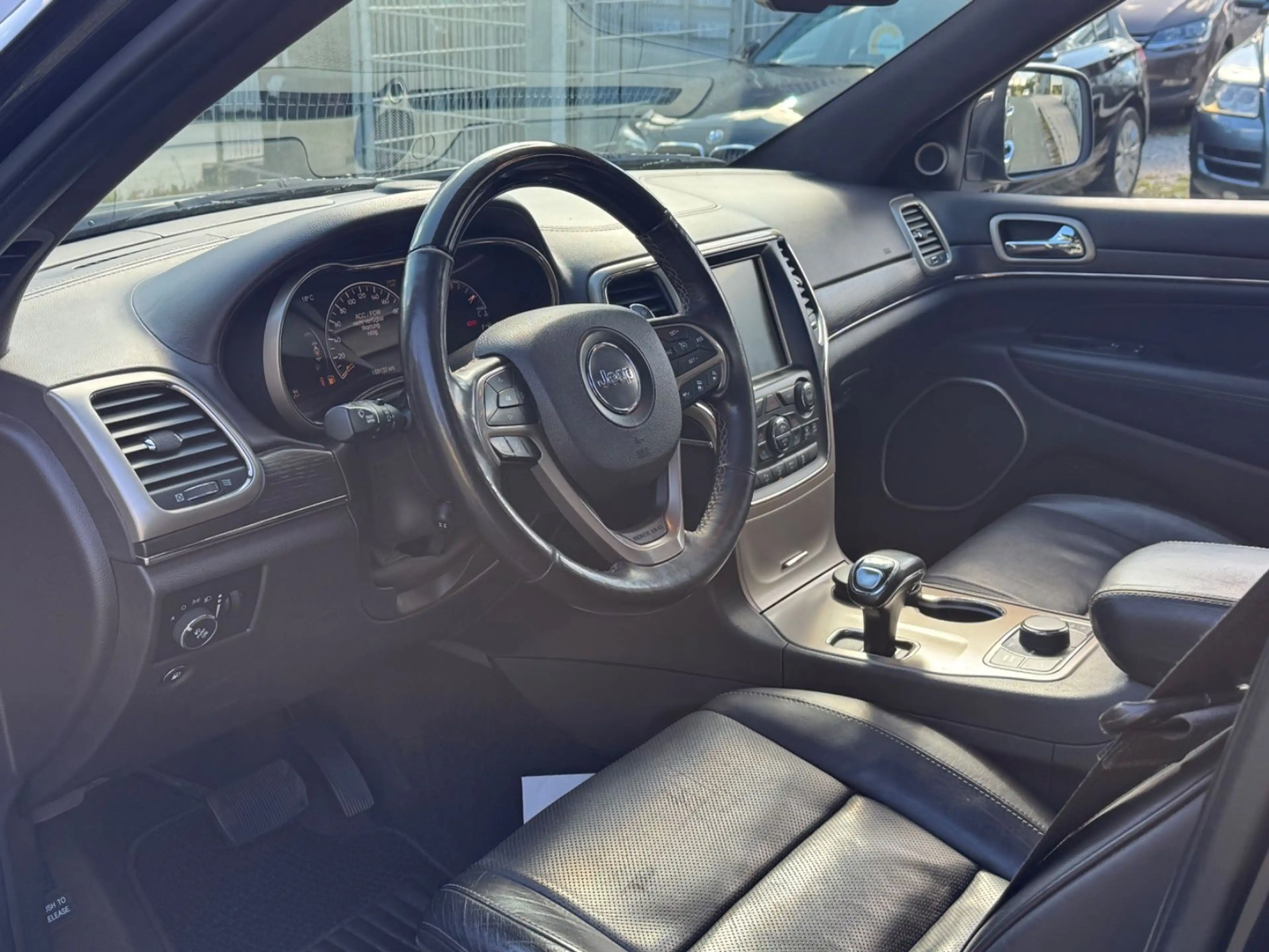 Jeep Grand Cherokee 3.0 CRD 184KW Summit Pan Kam AHK — photo 12