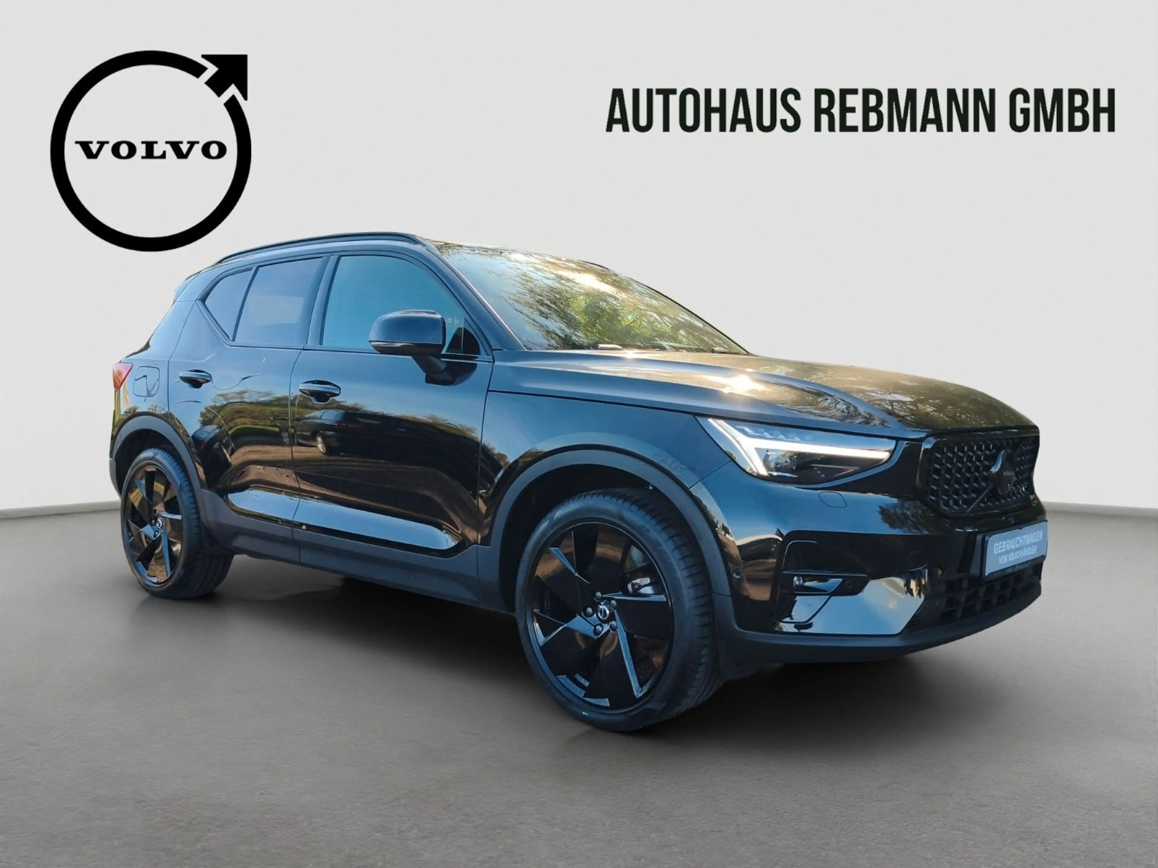 Volvo XC40 B3 Plus Black Edition 2WD — photo 8