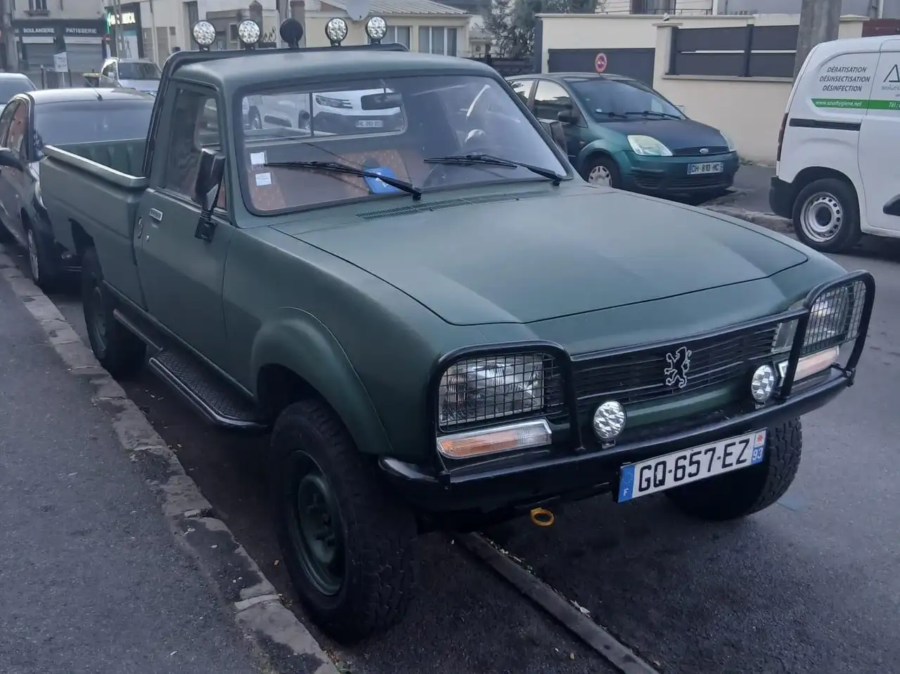Peugeot 504