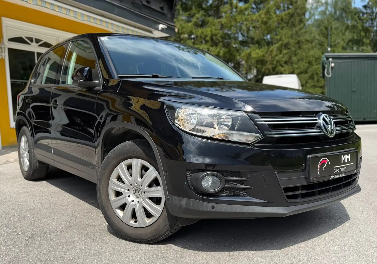 Volkswagen Tiguan Schwarz - 2