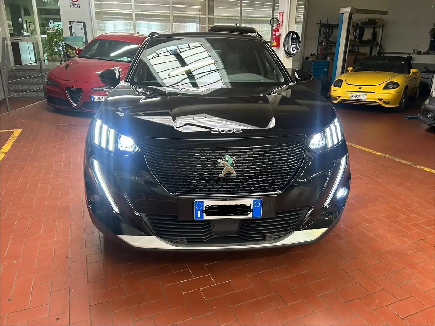 Peugeot 2008 2008 II 2020 e-2008 GT 100kW - 2