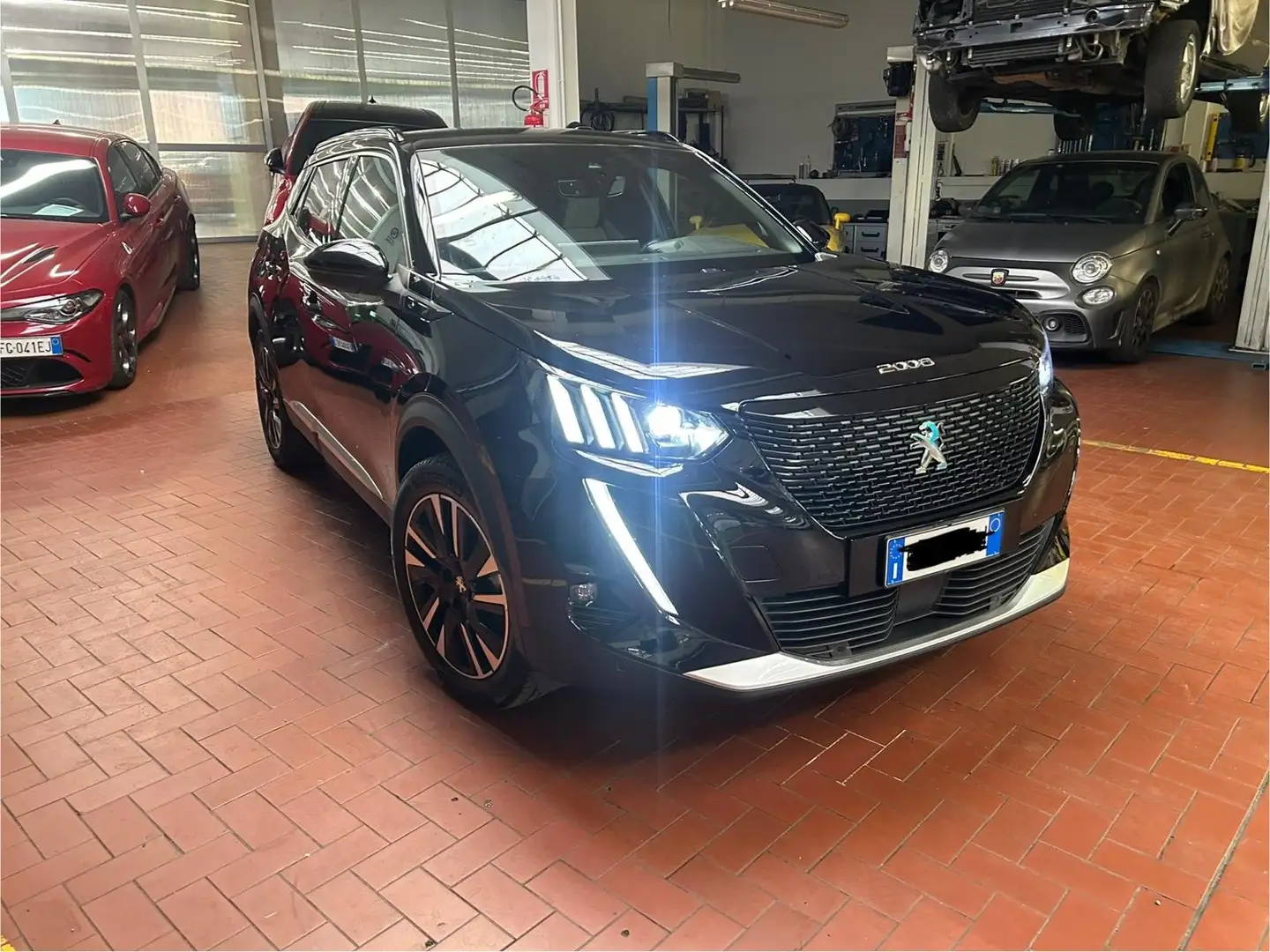 Peugeot 2008 2008 II 2020 e-2008 GT 100kW - 1