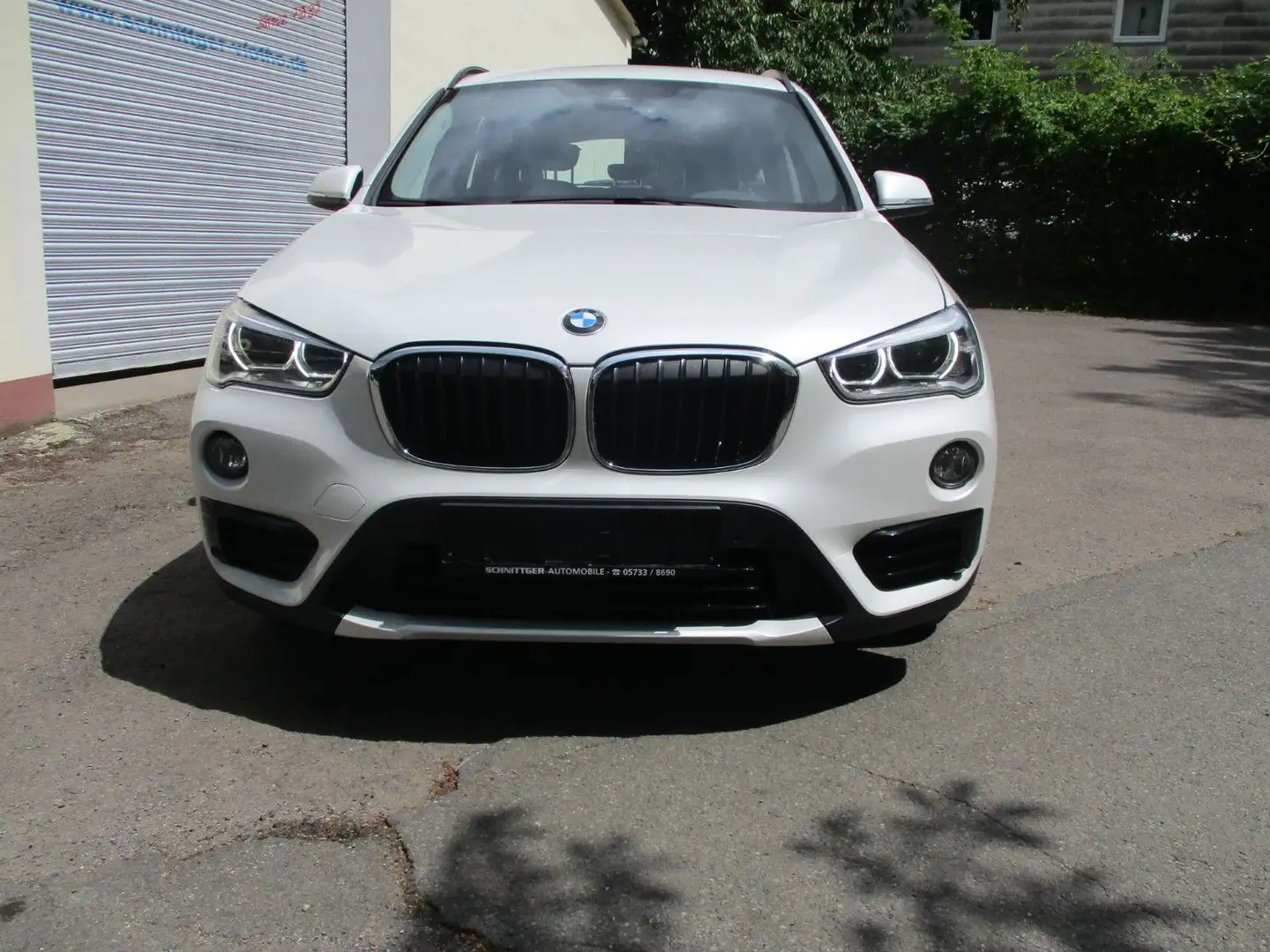 BMW X1 xDrive 20 dA Sport Line  Navi  1.Hand AHK Blanc - 2