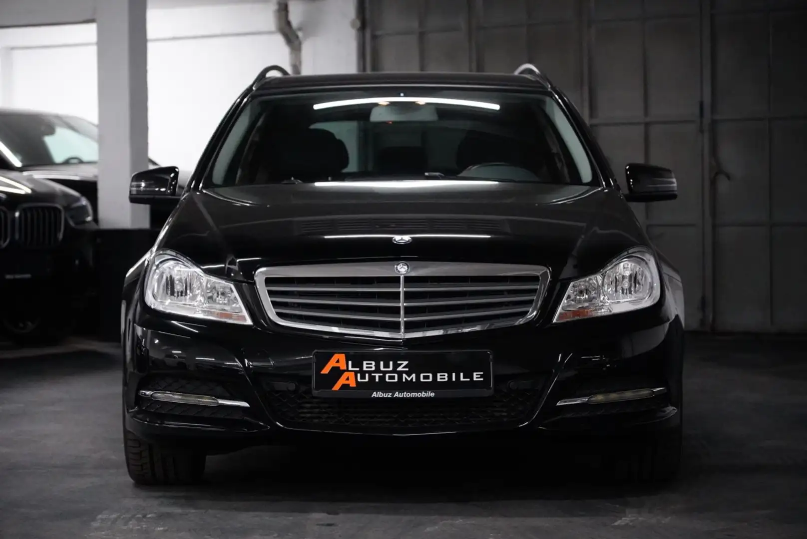 Mercedes-Benz C 180 C180 T CGI BlueEfficiency Navi*Sitzheizung Schwarz - 2