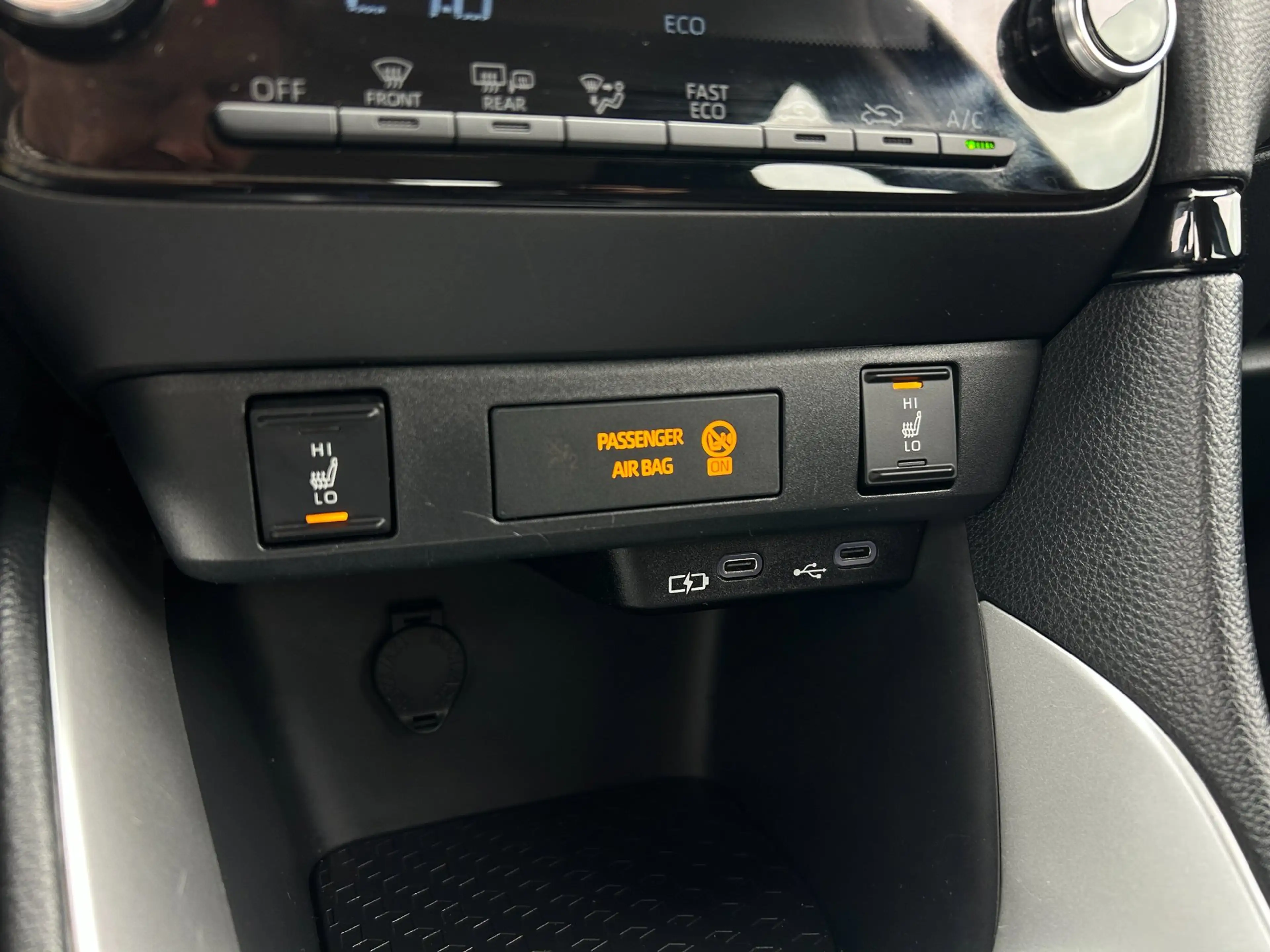 Mazda 2 Hybrid 1.5 Centre-line Stoelverwarming, LED, ECC, — photo 14