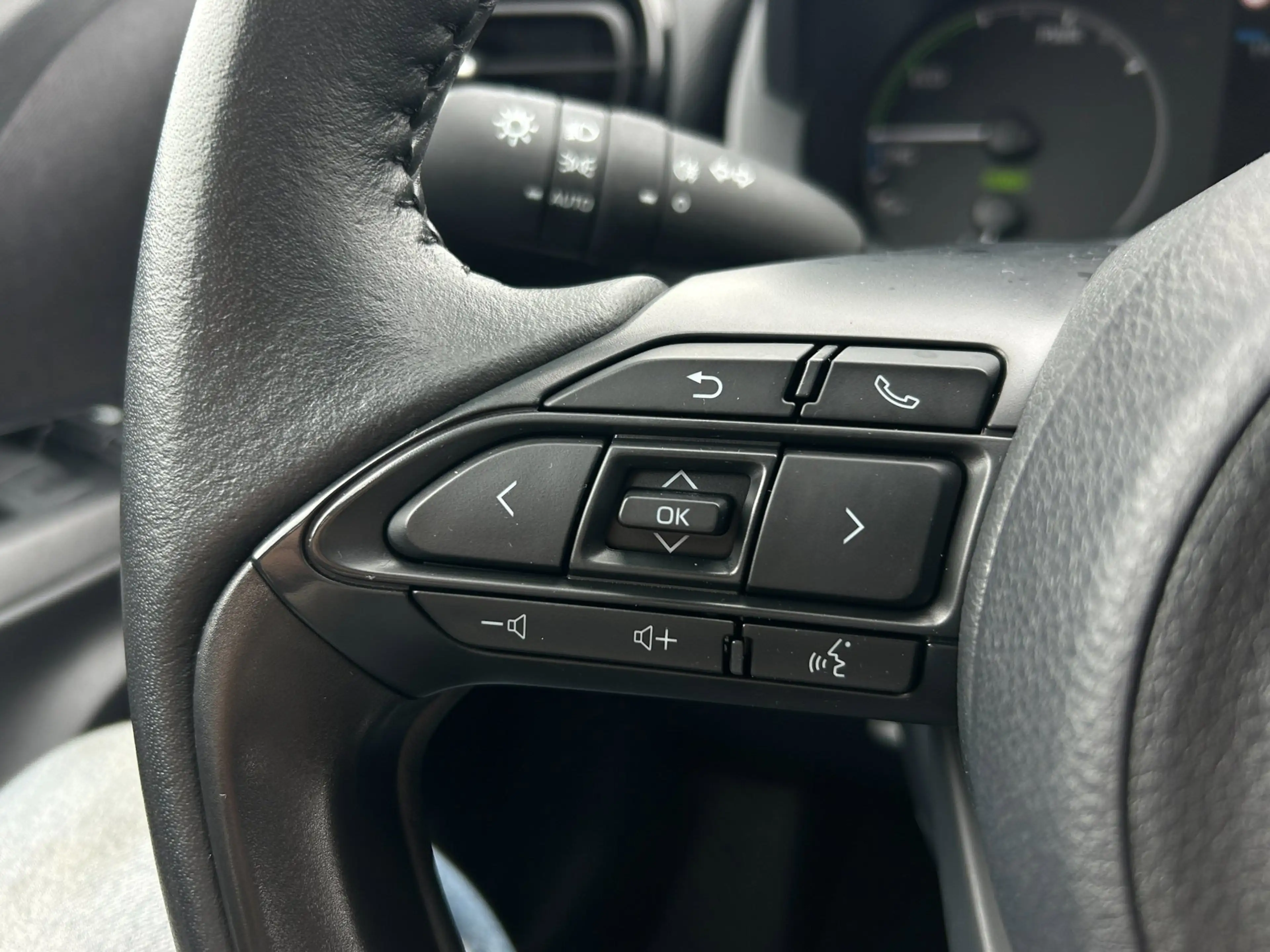 Mazda 2 Hybrid 1.5 Centre-line Stoelverwarming, LED, ECC, — photo 7