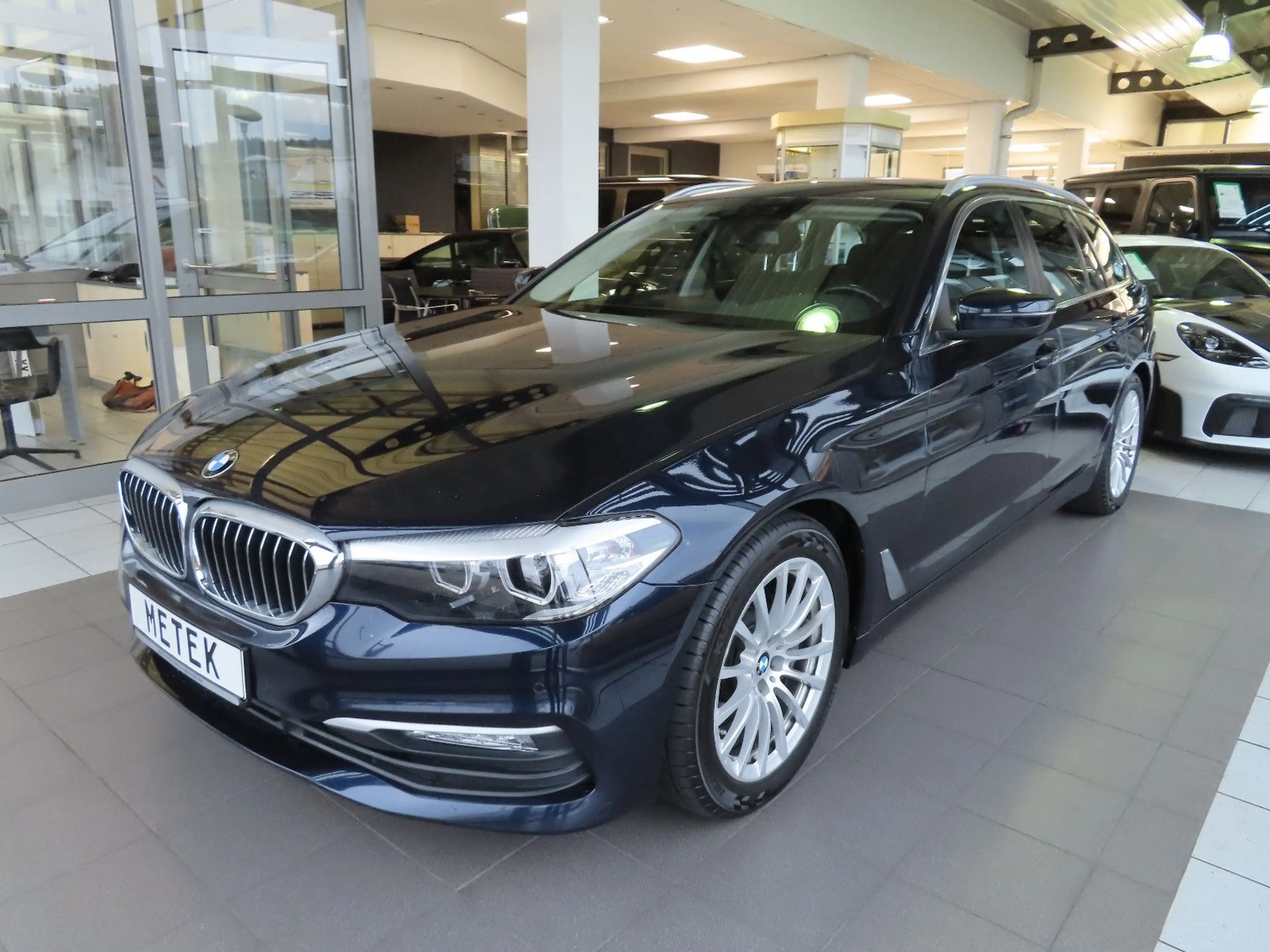BMW 530 dTouring PANO AHK