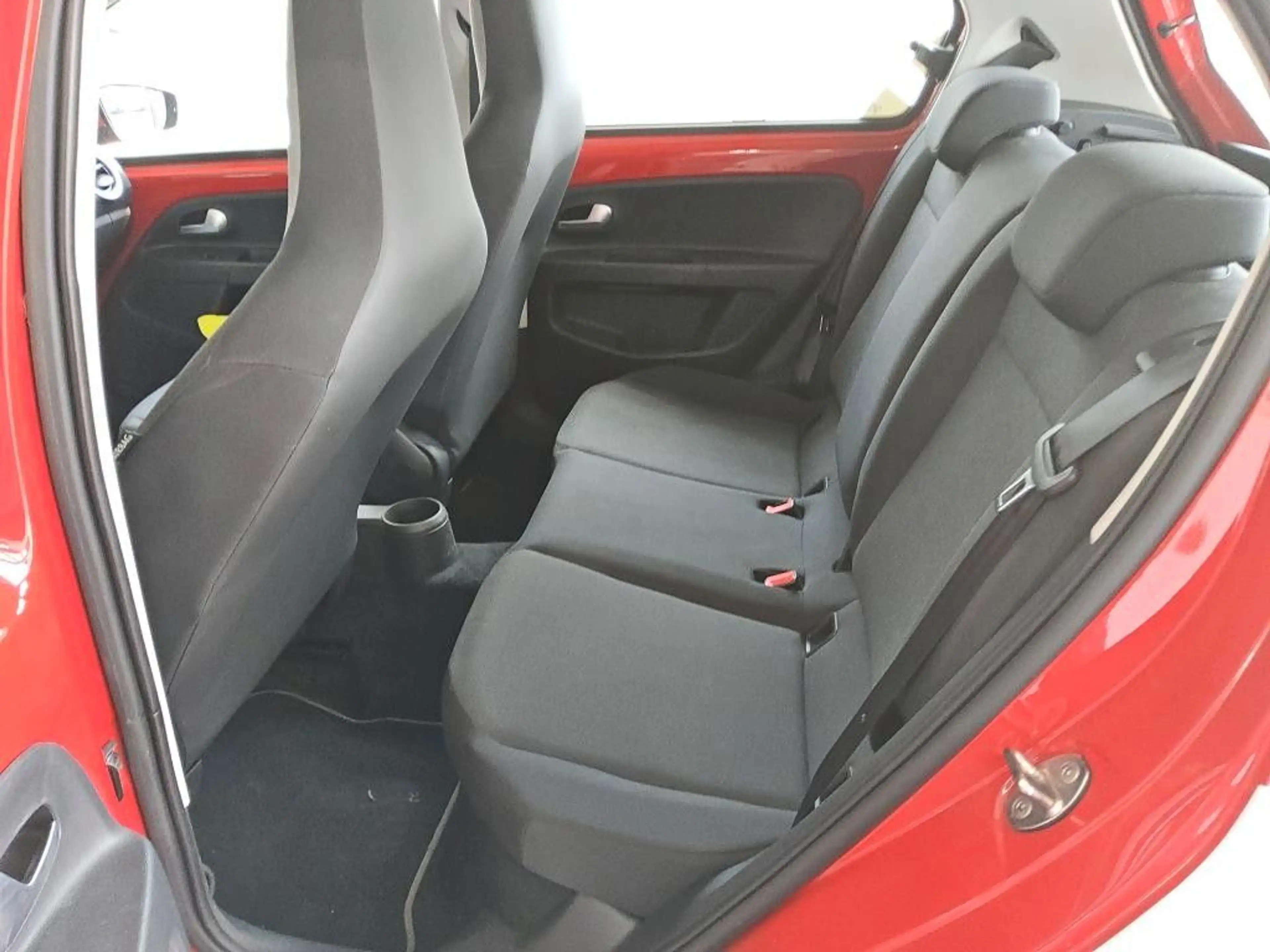 Volkswagen e-up! move Aut. Navi SHZ PDC Kamera CCS — photo 6