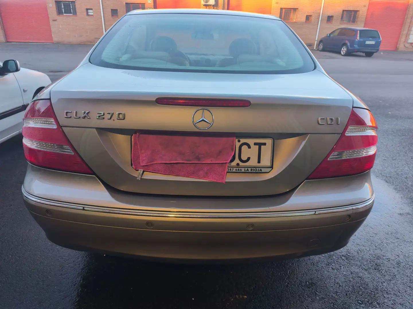 Mercedes-Benz CLK 270 CLK 270CDI Beige - 1