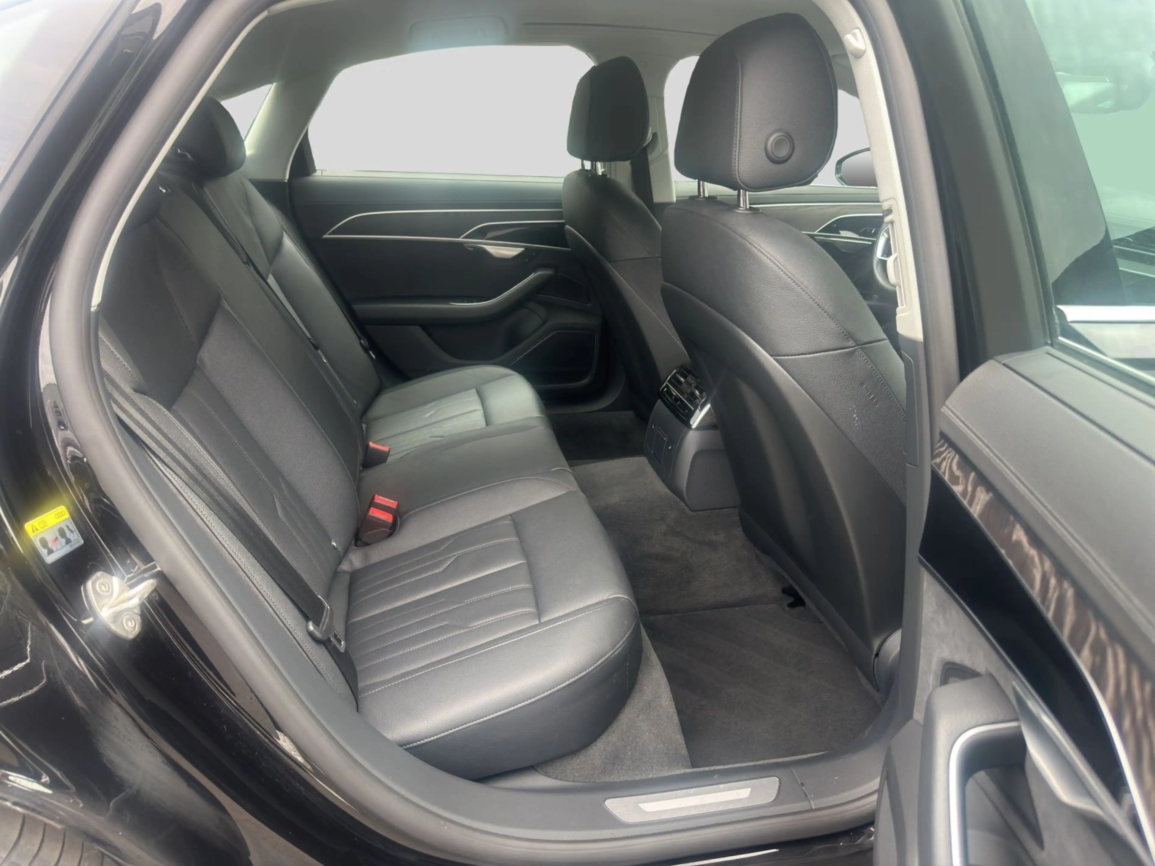 Audi A8 50 TDI Q HD-MATRIX VIRTUAL LEDER KAMERA — photo 6
